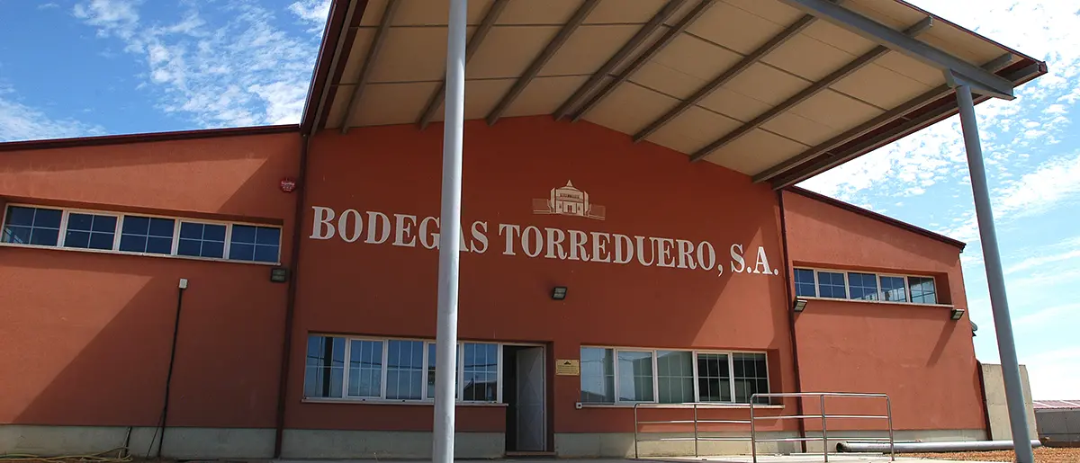 Bodegas Torreduero fachada.webp